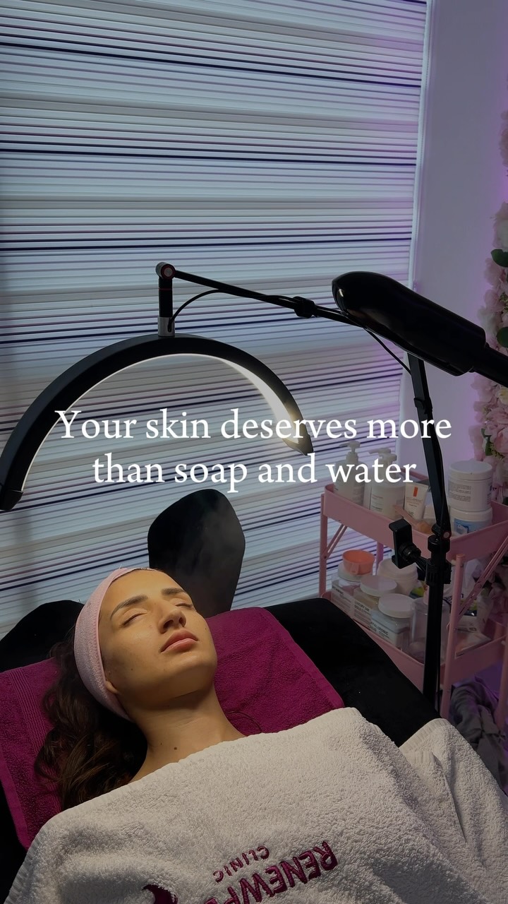 Photothérapie LED RenewPlus Clinic