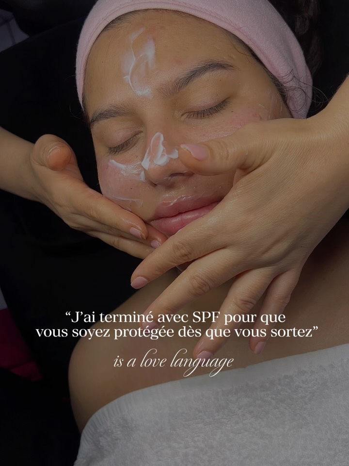 Massage facial RenewPlus Clinic